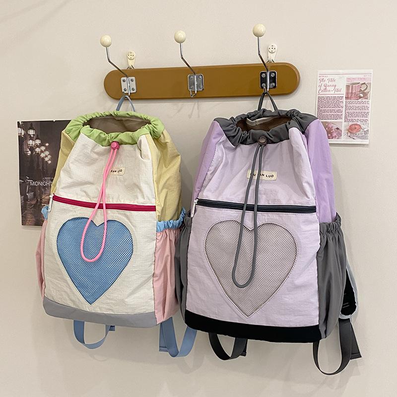 Creative backpack 2025 new Korean contrasting color girl light travel backpack outdoor sports student schoolbag tide