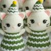 Christmas Crochet Cat Doll Patchwork Color Handcrafted Green Cream Yarns Cat Ornament Xmas Tree Decoration