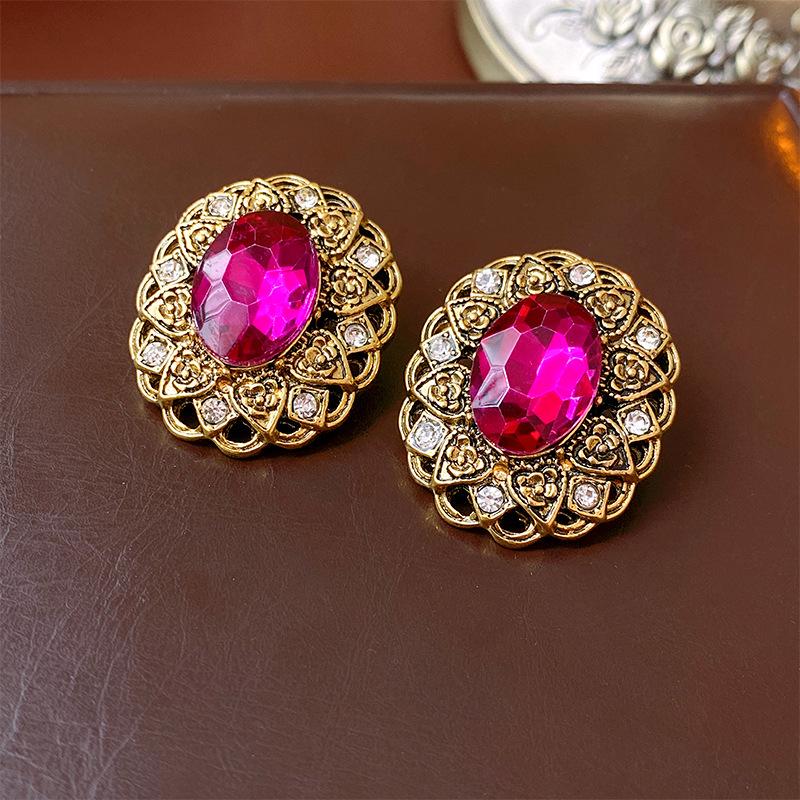 Vintage French-Style Silver Needle Earrings - Women's Elegant Studs with Retro Court Charm