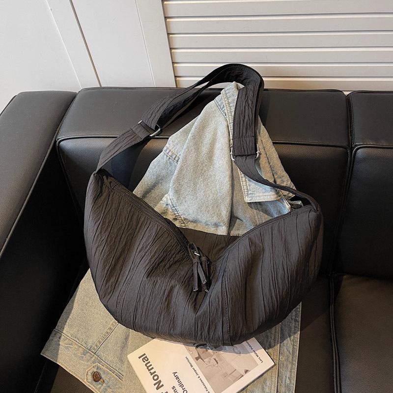 2025 New Summer Bag Ladies Lazy Style Casual Versatile Dumpling Bag Large Capacity Red Shoulder Messenger Bag