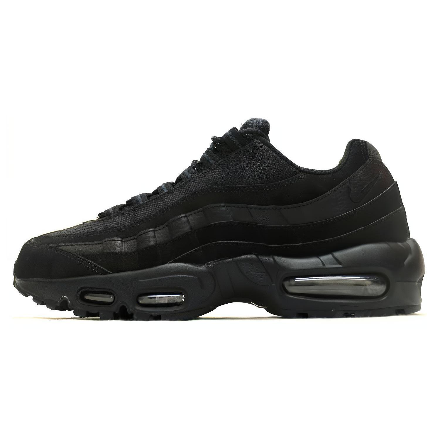 

новые Nike Air Max 95 Triple Black 40