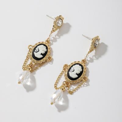 Silver Needle Retro Artificial Crystal Diamond Portrait Fringed Earrings French Court Style Premium Earrings