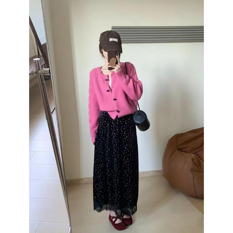 New retro horn button sweater jacket for women's casual simple crew neck cardigan jacket for women