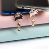 Tampão de Pó Decorativo para Celular de Gato de Desenho Animado Comendo Peixe, Pingente de Celular de Espinha de Peixe de Gato para Meninos e Meninas Casais
