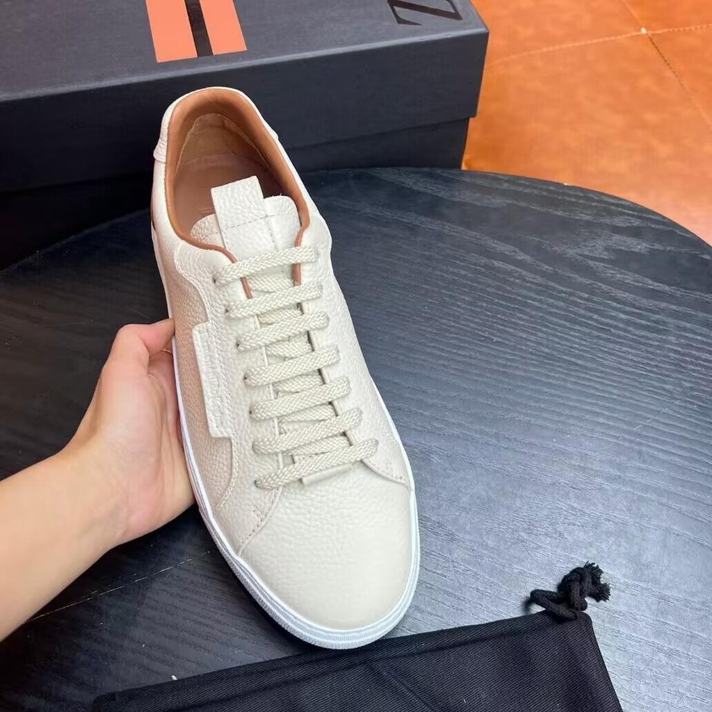 Real Leather Shoes Lazy Casual Lace Up Low Heeled Board Shoes Foreign Trade Shoes Guangzhou Dexun Style Johnny'S Men'S