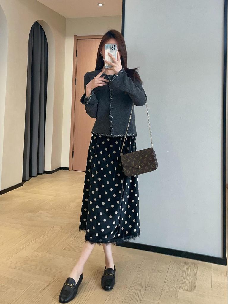 2026 New Year Women's Velvet Polka Dot A-Line Midi Skirt with Lace Hem