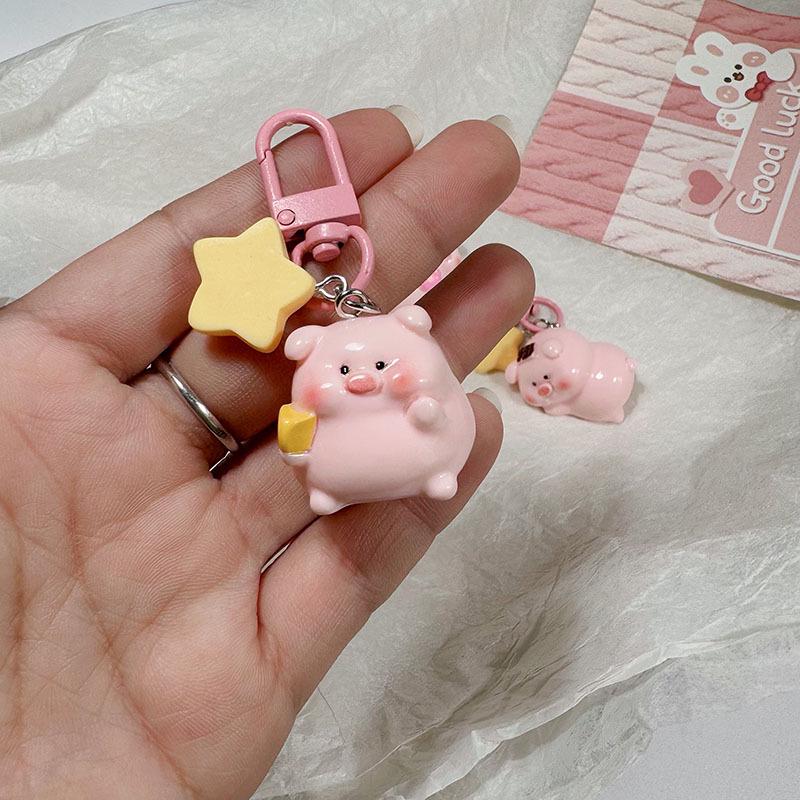 Adorable 3D Pig Keychain - Perfect for Students, Backpacks, and Bestie Gifts