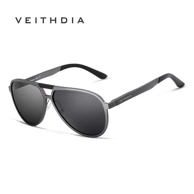 

Мужские поляризованные солнцезащитные очки серый