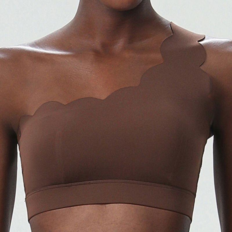 

European and American Lace Sports Set Women Wavy Shoulder Beauty Back Shockproof Bra Buttock Lifting Yoga Shorts Fitness Suit Espresso one-shoulder bra L