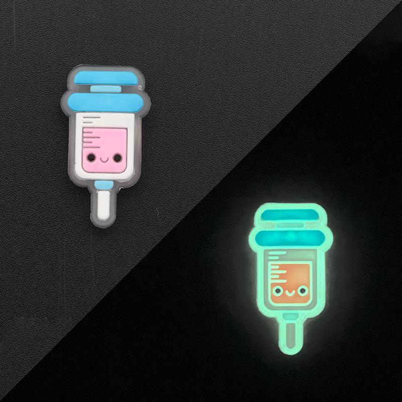 1Pcs Luminous Nurse Shoe Decoration Shoe Charms Pin for Cute Stethoscope Syringe Pill Medical Shoes Charms Clog Women Man