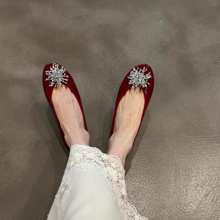 

Версия из овчины~ Высококачественные туфли-лодочки с фейерверком из стразов, женские, новинка 2025 года, под юбку, с круглым носком, на плоской подошве, балетки 35