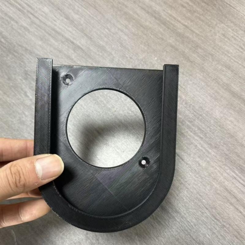 Kunststoff-Schutzrahmen für Camping-Gasflasche Sichere Befestigungshalterung Passt auf Kappen von 11 kg und 5 kg Camper-Tanks