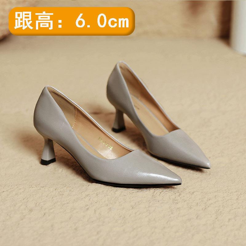 

Black high heels, thin heels, formal temperament, professional not tired feet women s shoes 2025 new French pointed light mouth single shoes 40