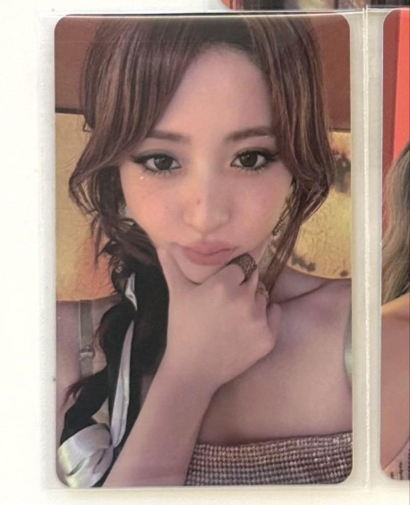 [USED] Lu Seraphim Yunjin HOT withmuu Limited Trading Card 2