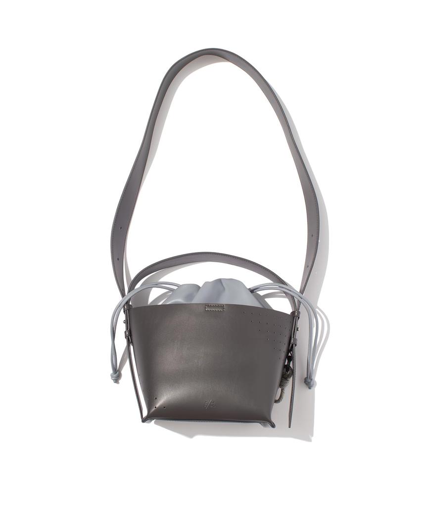 FCE TECH LEATHER BUCKET SHOULDERGray