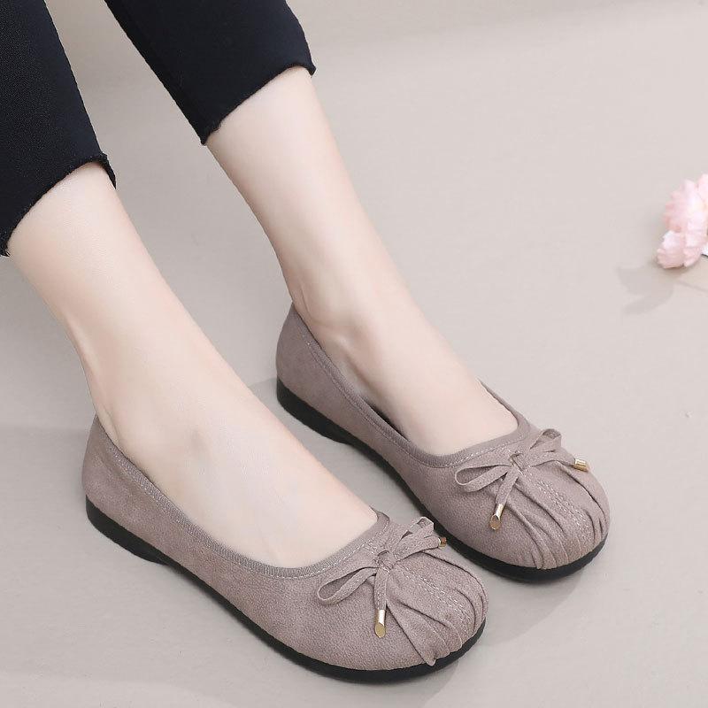 

Folded single shoes women s flat 2025 new old Beijing cloth shoes shallow mouth work women s shoes lazy one pedal Doudou shoes 40