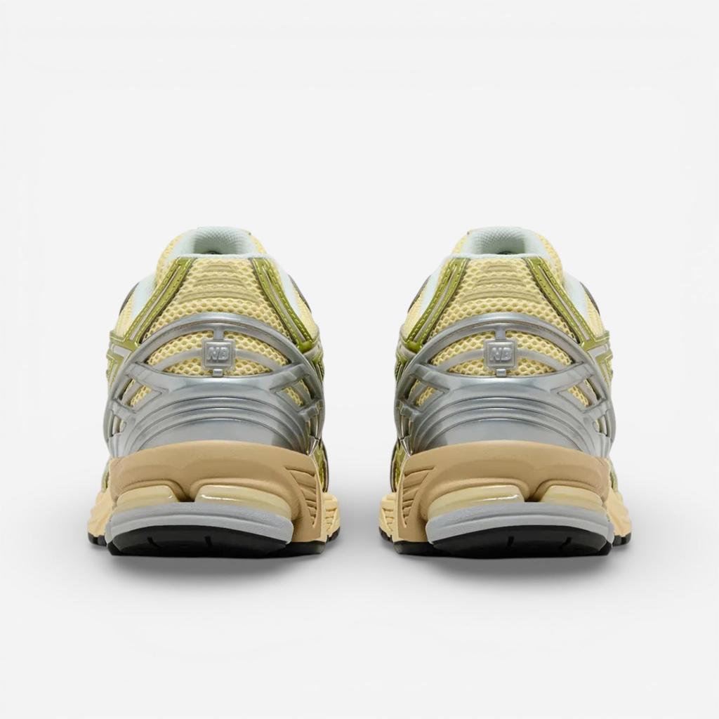 New Balance 1906R Yellow Parchment