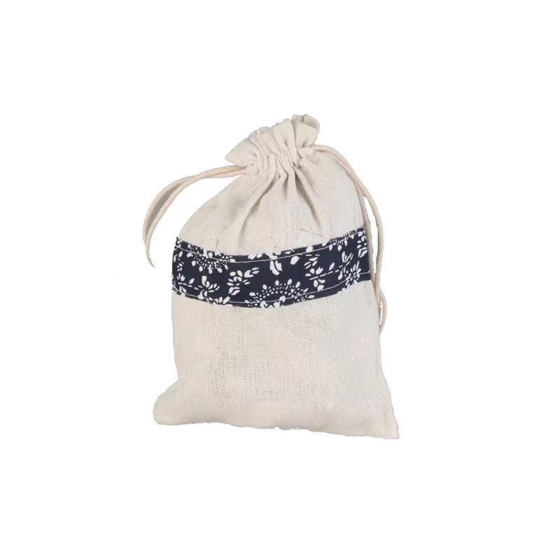 Dispozitiv transparent de silicon pentru masaj facial și cupping cu hidratare