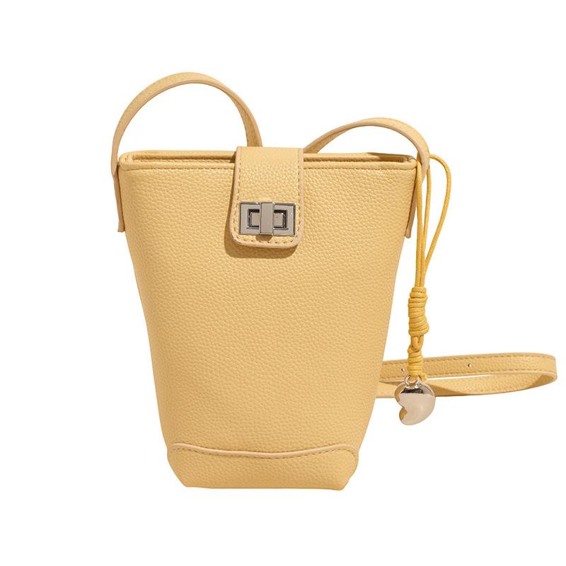 New Product Wholesale Advanced Sense Simple Solid Color Commuter Bucket Bag Women's Niche Casual Versatile Foreign Style Messenger Mobile Phone Bag