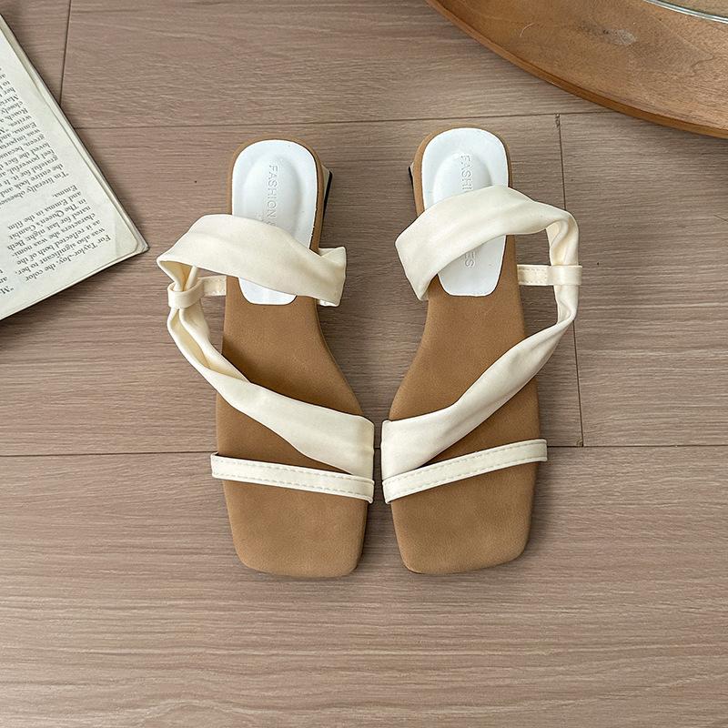 2025 new summer niche design temperament slope heel cool slippers fairy wear one-word high heels sandals