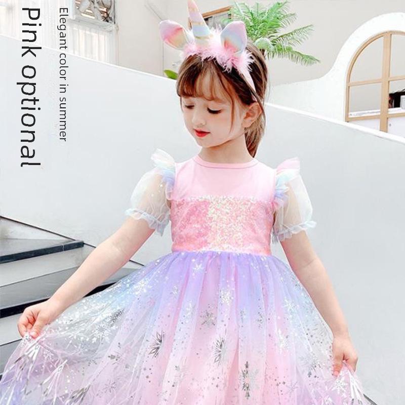 Sukienka księżniczki Aishy na Boże Narodzenie: Jednorożec tęczowy i śnieżny wzór dla dziewczynek