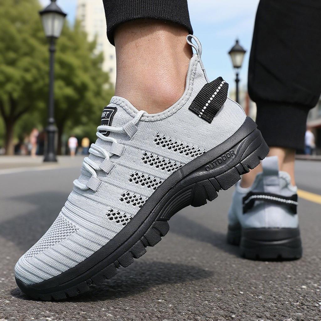 Large Size Foreign Trade Men's and Women's Running Shoes 2025 Outdoor Light and Breathable Travel Summer Sports Shoes Men's Shoes