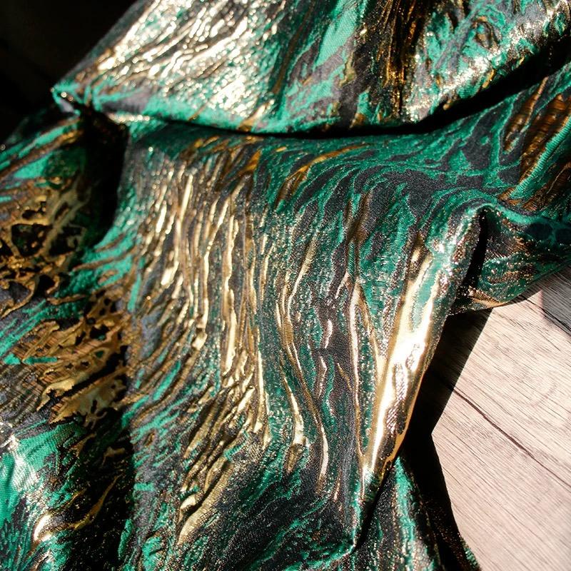Tessuto Jacquard Broccato Tridimensionale Verde Oro Scintillante Tessuto per Cucito Vestito Vintage Cappotto Hanfu Materiale per Cucito Tessuto di Designer
