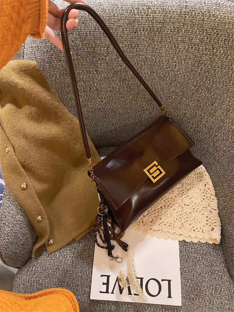 

Qixi Festival Gift Genuine Leather Underarm Bag New High Sense Small One Shoulder Crossbody Bag Versatile Small Square Bag шоколадный