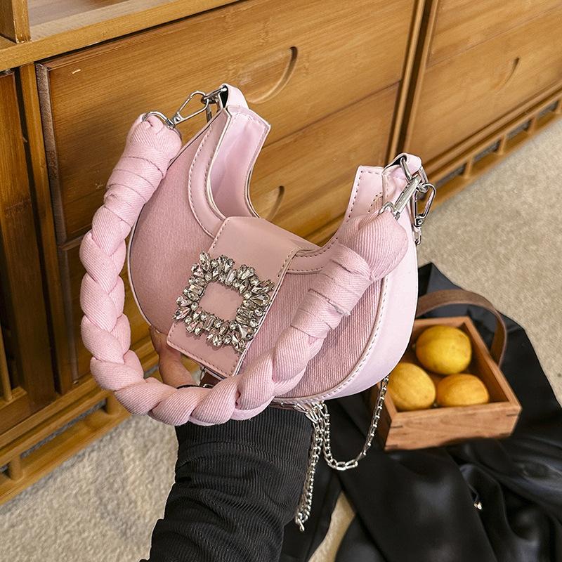 

Модная женская сумка через плечо Cowboy Drilling, простая сумка-полумесяц с витой косой для девочек, новая сумка с квадратной пряжкой для девочек под мышкой