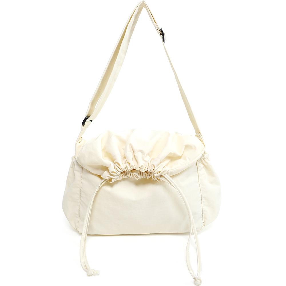 Nylon messenger bag men s and women s large-capacity dumpling bag spring lightweight drawstring bag trendy cool mailman bag грязно-белый