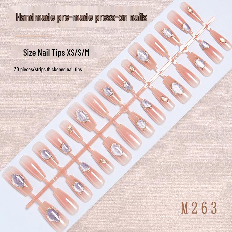 

Gilt Cat Eye Manicure: Dreamy Light Luxury Handmade Nail Stickers, 30-Piece Set