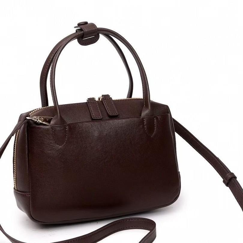 Bags autumn and winter new bucket bags vegetable baskets women's bags genuine leather handbags high-end niche messenger bags