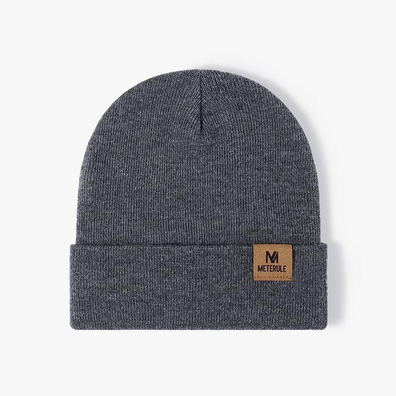 New Arrival Men's Knitted Hat With Letter Logo Winter Warm Outdoor Cap Fashionable And Versatile
