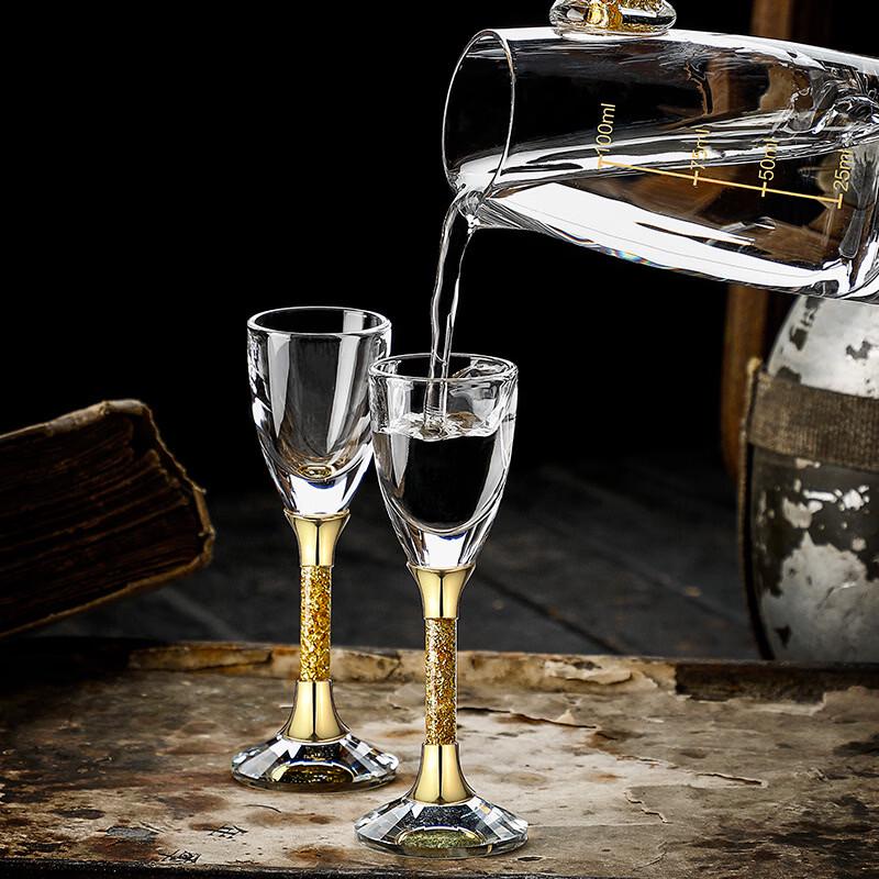 Waterdrop Gold Foil Stemmed Chinese Liquor Glass
