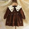 Elegante Vestito Monocolore con Collo da Bambola per Bambine - Nuovi Arrivi Primavera/Autunno, Vestito Principessa Ricamato a Maniche Lunghe per Neonate