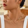 Collana Pendente Linea Geometrica Minimalista con Design Svuotato