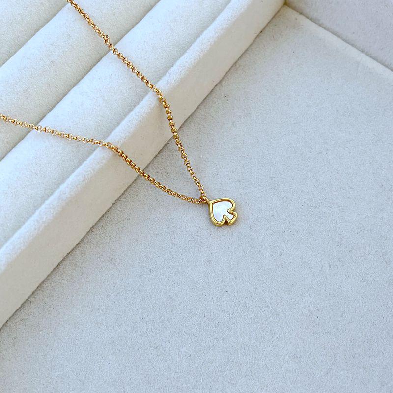 

Elegant European & American Shell-Inlaid Spade Metal Necklace