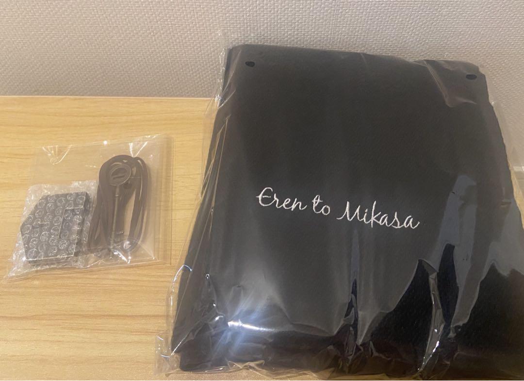 

[Б/У] Атака Титанов FLY Артбук Бонус Шарф Микасы Ключ от подвала Оригинальный мерч