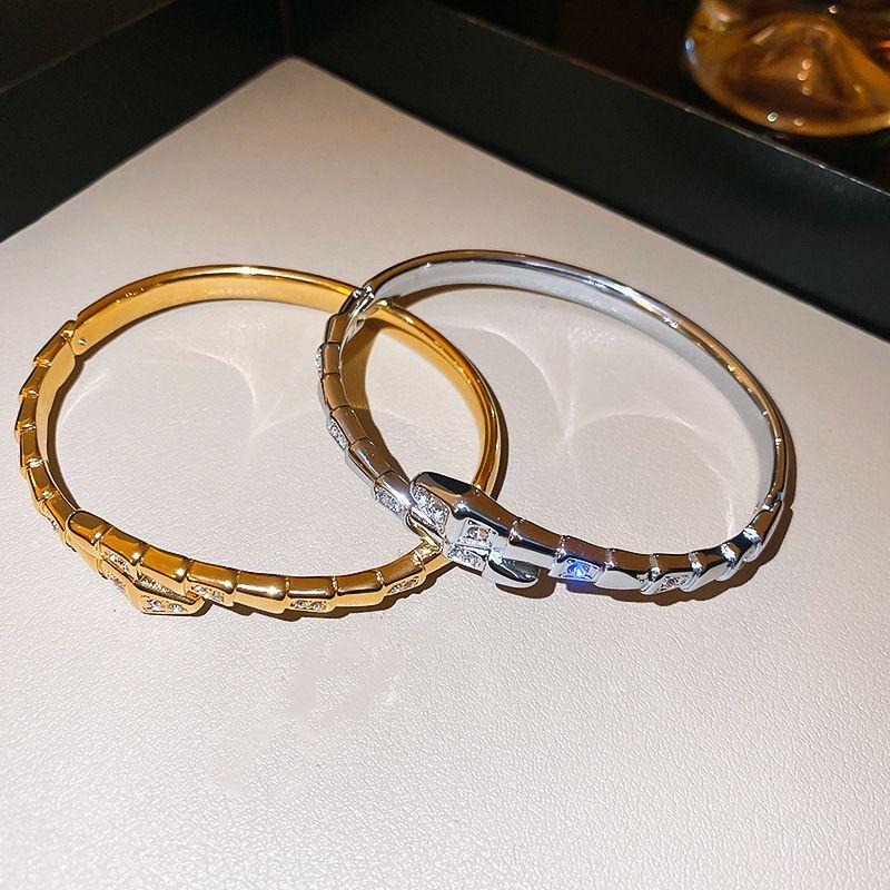 Natural Terahertz Snake Valley Bracelet