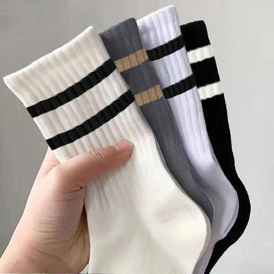 Meias Versáteis Masculinas de Cano Médio - Cor Sólida com Listra Dupla, Resistentes ao Odor, Absorventes de Suor, Estilo Casual Esportivo para Outono e Inverno