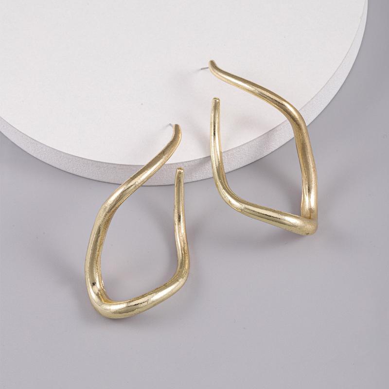 Gold Plated Hypoallergenic Geometric Dangle Earrings 1 Pair Irregular Design for Women Outdoor Travel Wear