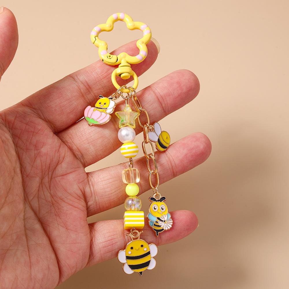Bee Flower Pendant Kawaii Bee Keychain Bee Enamel Charm Keychain Versatile Key Chain Accessories For Jewelry Diy Airpods Cases