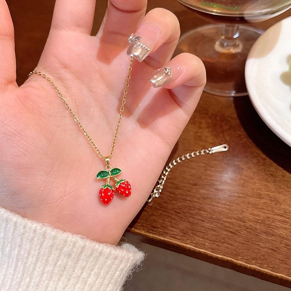 Strawberry Pendant Light Luxury Clavicle Necklace for Children