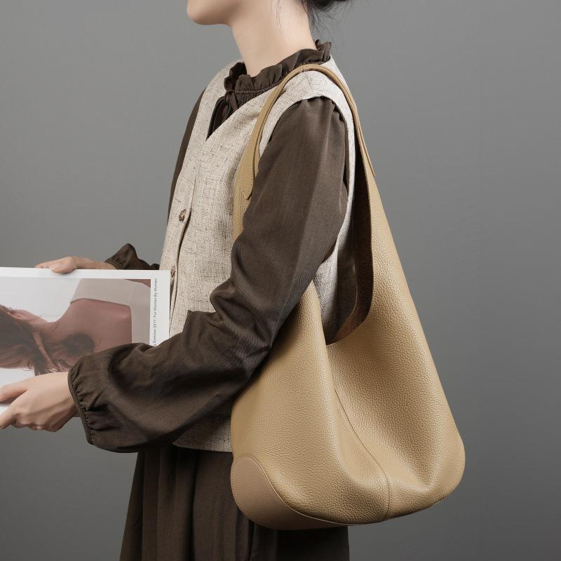 Shoulder Bag Large Capacity Tote Bag First Layer Real Cowhide Bucket Bag Underarm Women's Bag