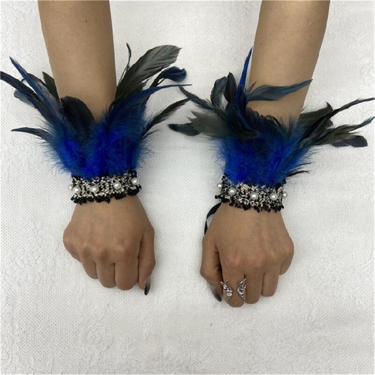 Elegant Feather Wrist Cuffs for Women Photography for Medieval Feather Bracelet Halloween Cosplay and Evening Dresses