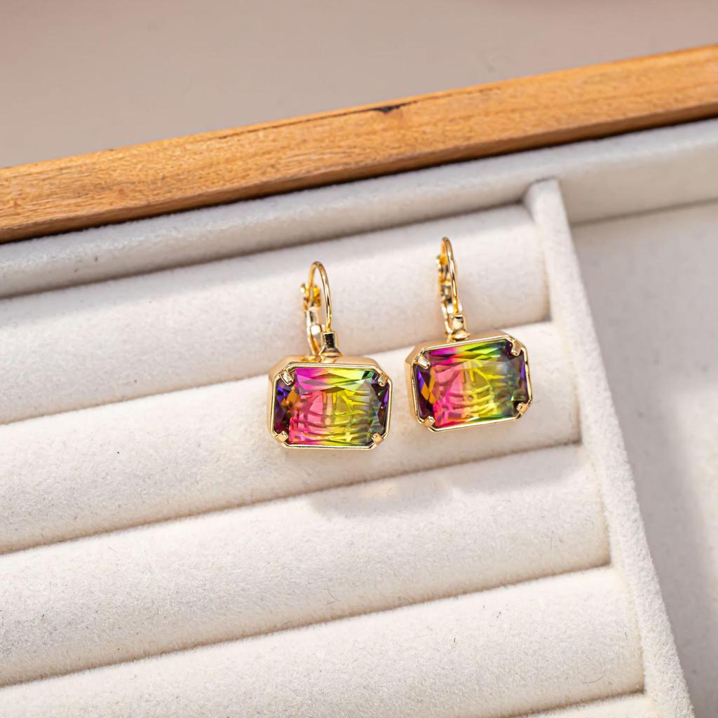 Japanese Korean Crystal Zircon Square Earrings: Luxurious, Shiny, Versatile, and Exquisite Fashion Jewelry.