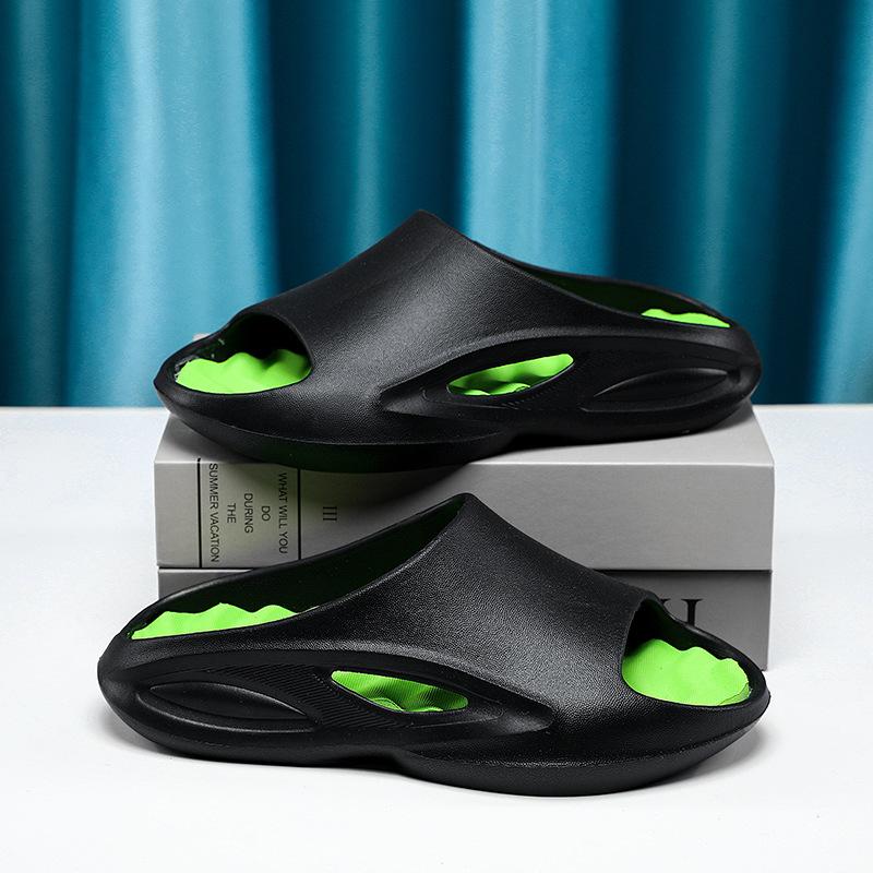 

Large size men s and women s slippers summer 2025 new teenagers wear breathable hollow casual couple sandals 36