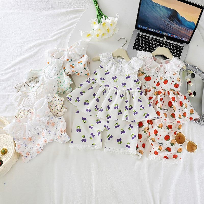 Cute Korean Style Little Girls Floral Cami And Shorts Two Piece Summer Outfit