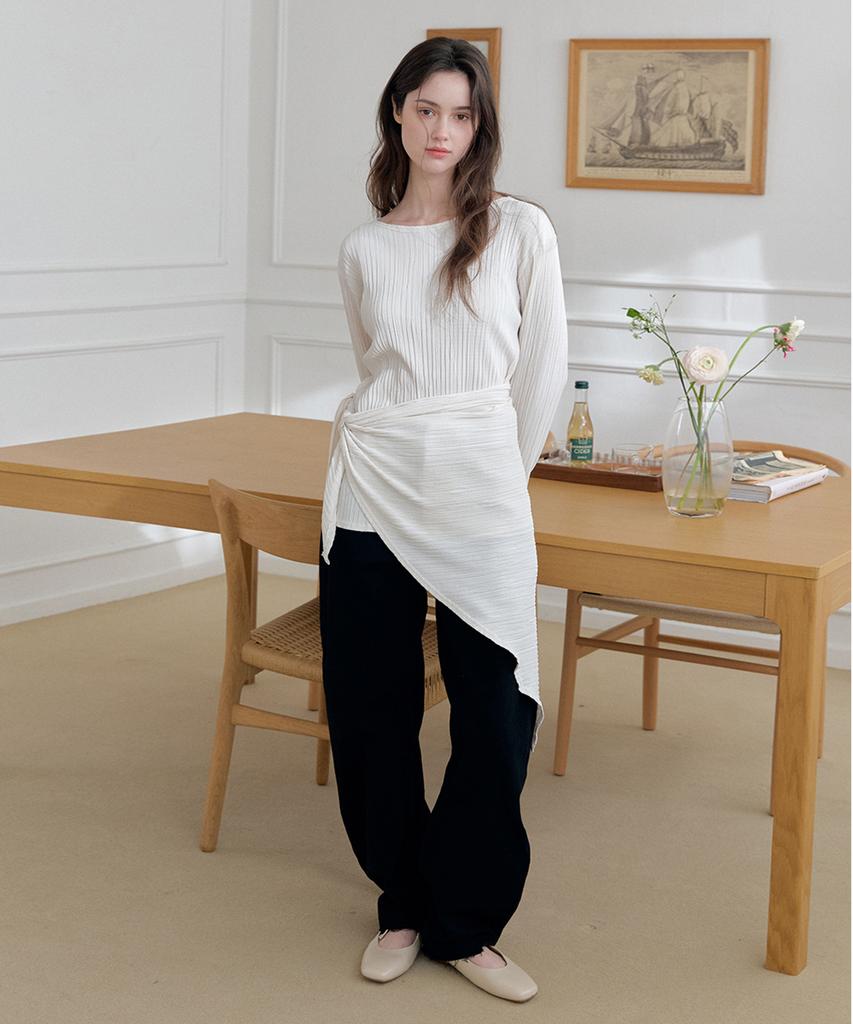 Meojiaenminggeul Iconic Pleats Wrap Scarf Blouse T (Ivory)