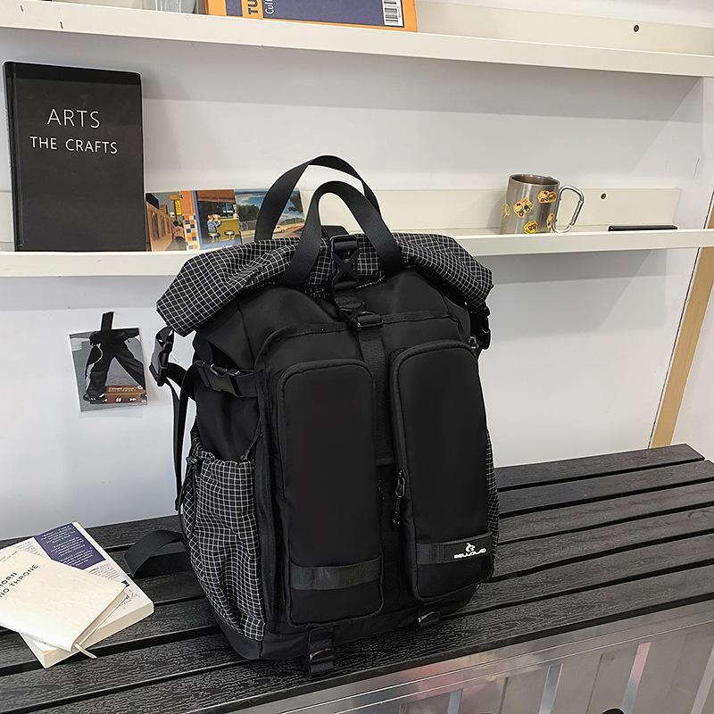 Trendy cool men and women with the same backpack, locomotive commuting large-capacity student schoolbag, new multi-pocket backpack women